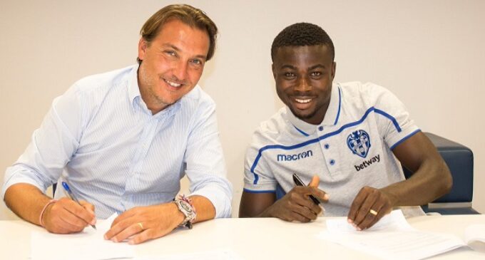 Levante sign Moses Simon on five-year deal