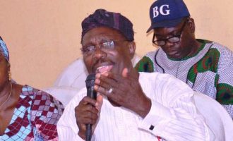 Lagos PDP chairman defects to APC with over ‘10,000 members’