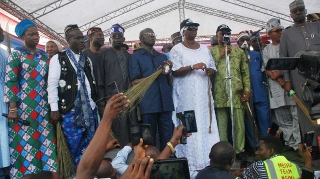 Akpabio’s defection: Memo to fellow Nigerians