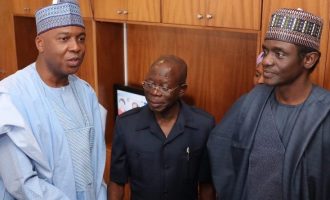 Defection: Oshiomhole asks Saraki to step down