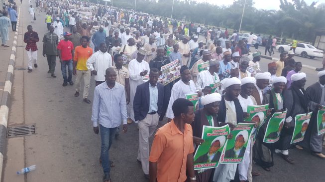Shi’ites hit the street as Zakzaky spends 1000 days in detention