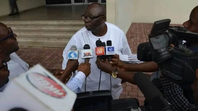 Ex-deputy governor of Akwa Ibom threatens to expose Akpabio