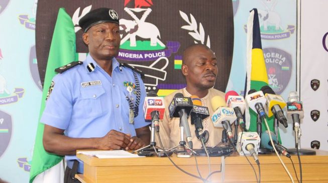 Police reveal identities of officers who searched Clark’s residence