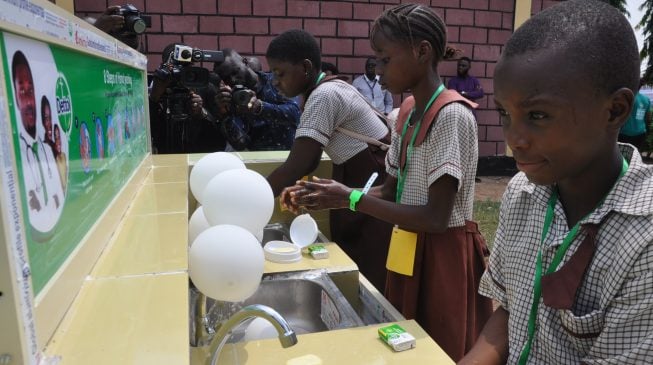 Washing hands with soap ‘more effective than any vaccine’