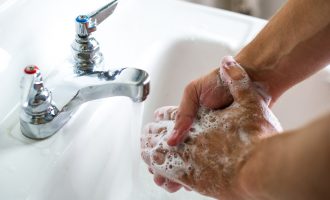 5 simple tips to live the germ-free life