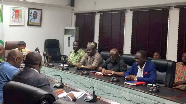 Labour suspends strike