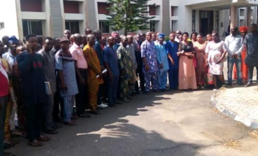 100 aspirants drag Oshiomhole, Ondo APC, INEC to court over primaries