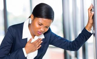 Smoking, diabetes raise heart attack risk more in women, study finds