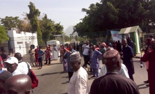 Police block striking workers from n’assembly complex