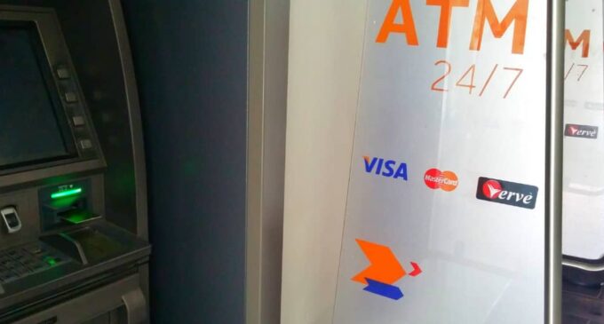 New Year Gift: You can now use Diamond Bank ATM cards on Access Bank machines without N65 charge