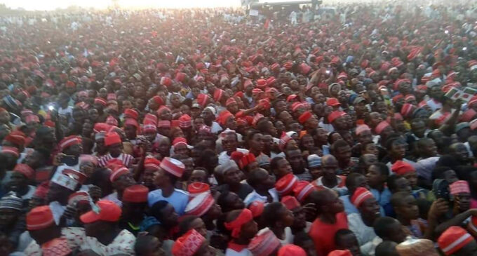 VIDEO: Atiku pulls massive crowd in Kano
