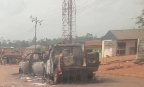 ‘Thugs’ attack convoy of Ondo SDP house of reps candidate