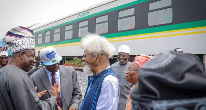 After endorsing Moghalu, Soyinka joins Amaechi at test of Lagos-Ibadan railway