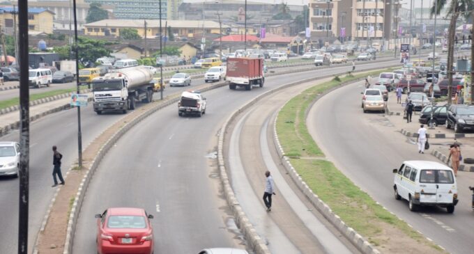 ‘May they never return’ — Lagosians rejoice as Buhari’s visit forces trucks off roads, bridges