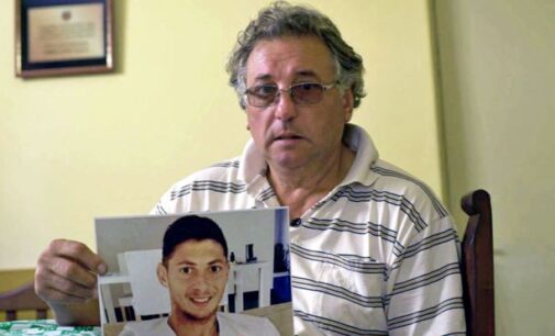 Emiliano Sala’s father dies three months after son was killed in plane crash