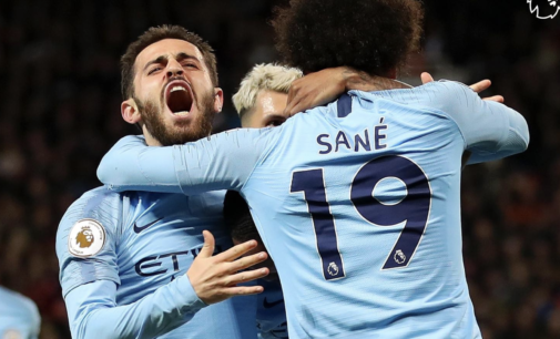 Wolves tear Arsenal as City set record to make Manchester blue