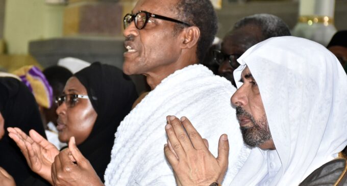 Nigerian politicians: Leaders or locusts?