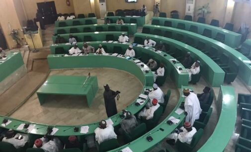 Kano assembly suspends 5 members for ‘attempting to snatch the mace’