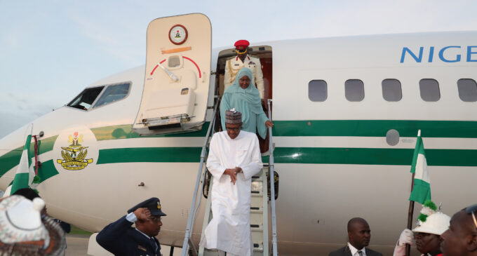 Buhari returns to Abuja — after 5 days in Saudi Arabia