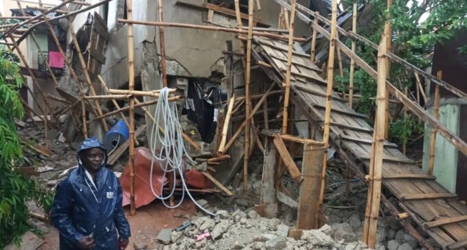 PHOTOS: Three in hospital as another building collapses in Lagos