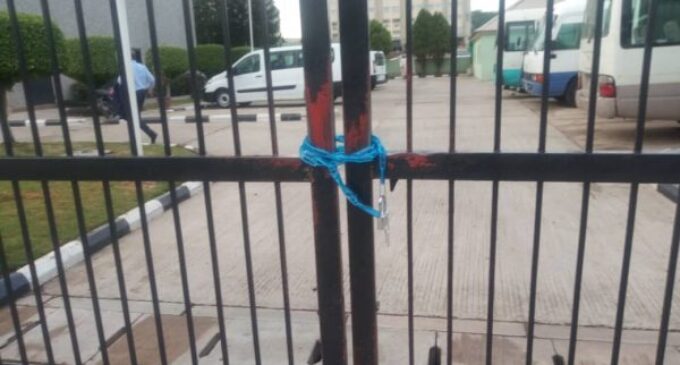 PHOTOS: Staff lock up SEC premises over court order to reinstate Gwarzo