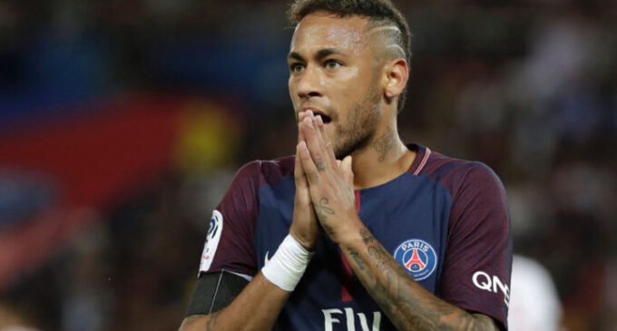 Neymar tests positive for COVID-19