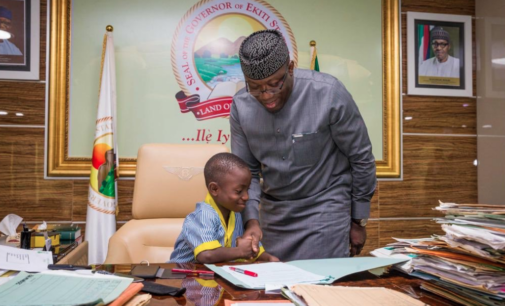EXTRA: Fayemi steps aside for primary school pupil