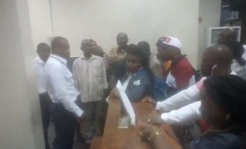 VIDEO: Passengers protest as Dana cancels Uyo-Lagos flight after 10-hour delay