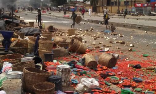 Lockdown on Lagos-Abeokuta expressway as Yoruba, Hausa traders clash