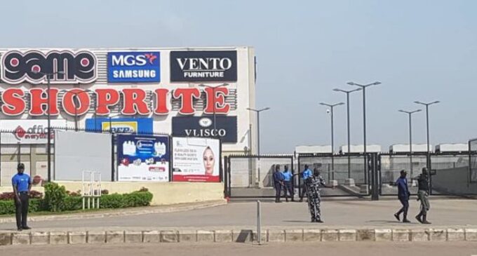 125 arrested for ‘breaking into Shoprite’ as IGP orders tight security around foreign businesses