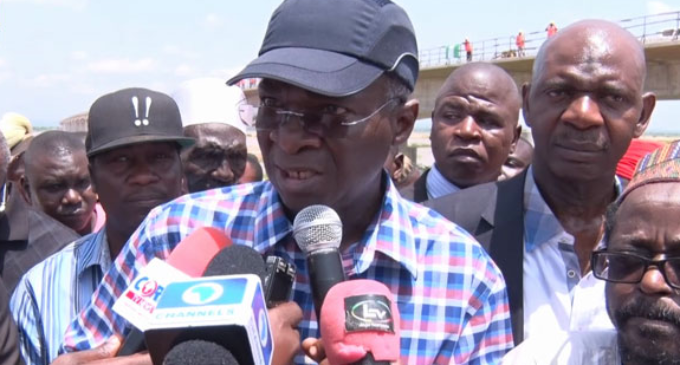 PDP rep challenges Fashola to 90-day tour over claim that roads are not so bad