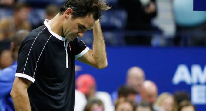 Federer to miss rest of 2020 tennis season after another knee surgery