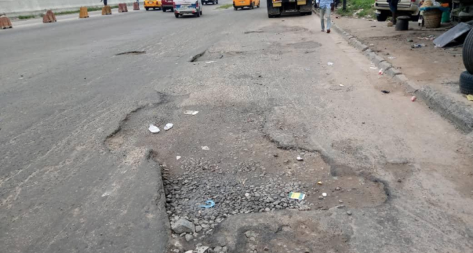 EXTRA: Lagos APC celebrates patching of a section of Oshodi-Apapa road