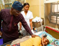 PHOTOS: Sanwo-Olu pays unscheduled visit to general hospital, foots bills of patients