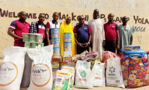 Arik Air donates relief items to Malkohi IDP Camp