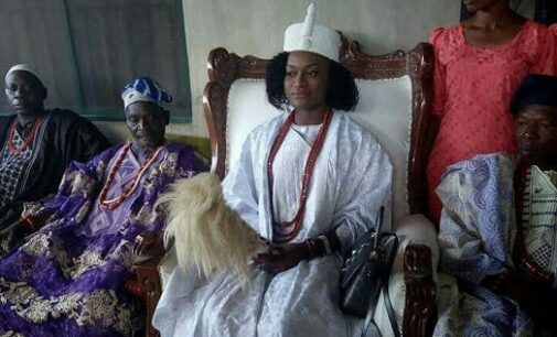 Meet Taiwo Agbona, Nigerian king ‘chosen by oracle’ but can’t get married, pregnant on the throne