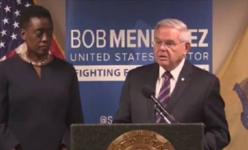 VIDEO: US senator tackles FG over Sowore’s detention