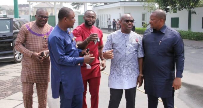 VIDEO: Wike presents SUVs to Rivers lawmakers — 24 hours after passing budget