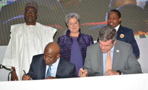FG, US sign $1.1m grant for Abuja independent power project