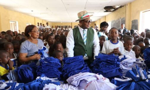 Emmanuel’s aide donates uniforms to primary school pupils