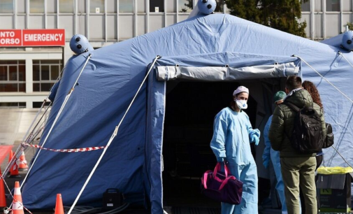 Coronavirus: South Africa charges patients who refused to self-isolate with attempted murder