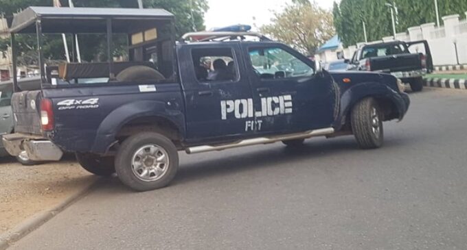 Tension as police surround APC HQ in Abuja