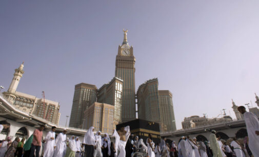 Saudi Arabia suspends prayers in arenas outside Mecca, Medina holy mosques