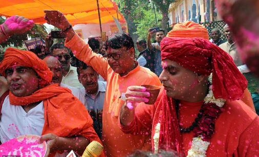 EXTRA: Hindu group holds ‘cow urine drinking party’ to ward off coronavirus