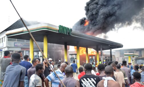 Fire guts NNPC petrol station in Lagos