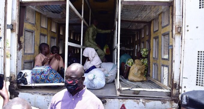 PHOTOS: Lorries conveying passengers into Kaduna blocked at Kano border