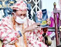 Alaafin unveils book on Ayinla Omowura, says traditional medicine can cure all diseases