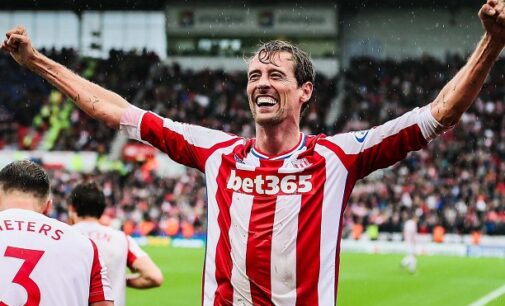 EXTRA: I’m so excited to get my Nigerian passport, jokes Peter Crouch