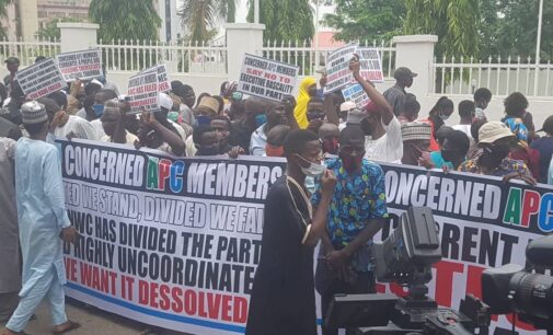 Protesters storm APC HQ, want NWC dissolved