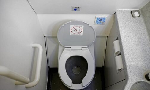 Study suggests woman contracted COVID-19 in airplane toilet